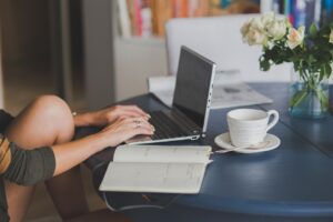 フリーランスに向いているのは誰？適性を見極める完全ガイドはここに！